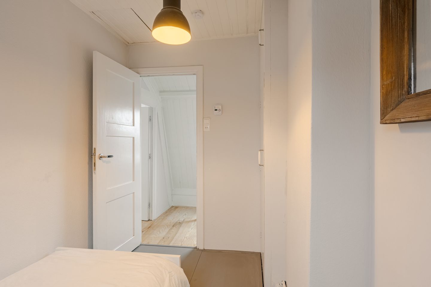 Photo 29 of Lange Raamstraat 9