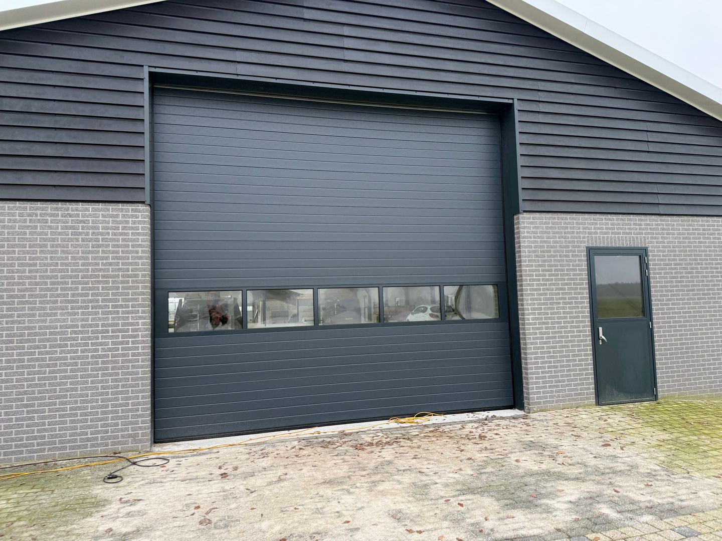 View photo 4 of Melvert 3