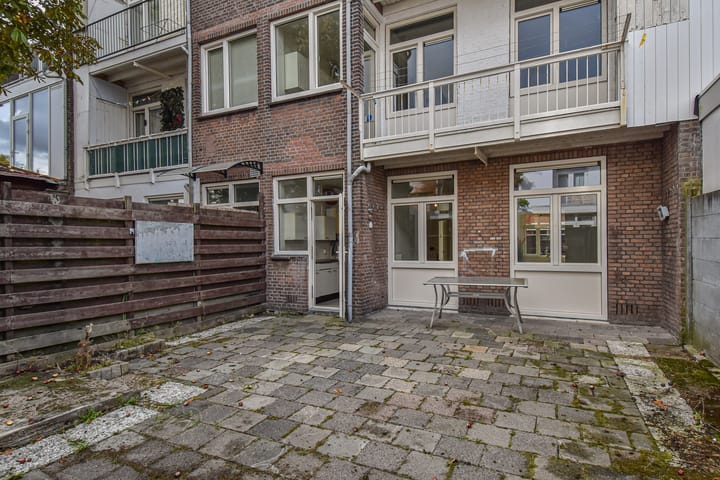 Foto 24 van Bussumsestraat 123