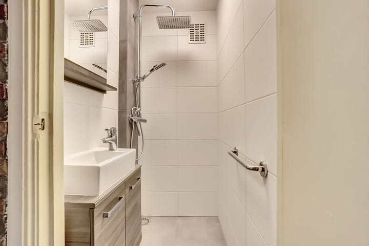 Photo 22 of Prof. R. Regoutstraat 20