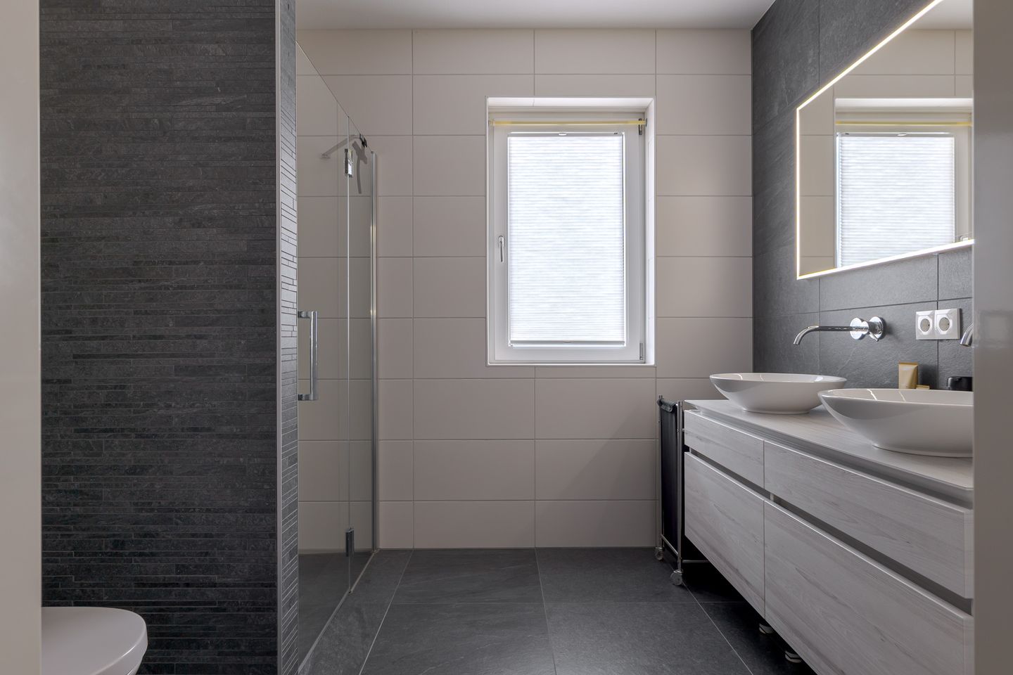 Photo 34 of Punter 17