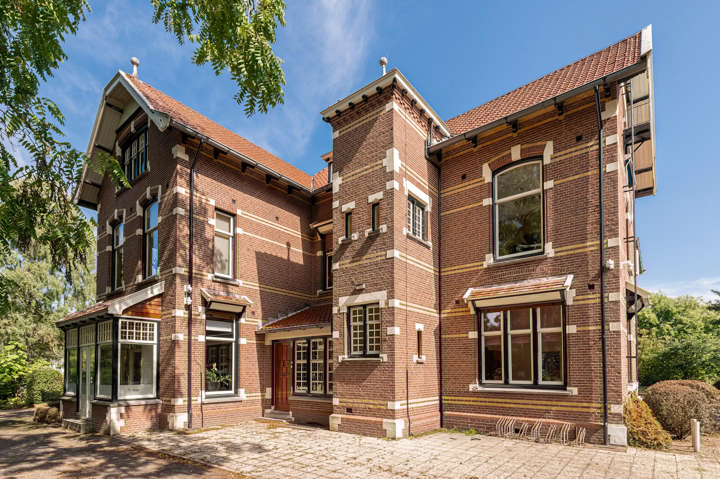 View photo 5 of Van Dam van Isseltweg 2