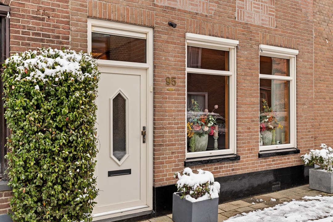 Foto 7 van Burg ten Veldestr 95