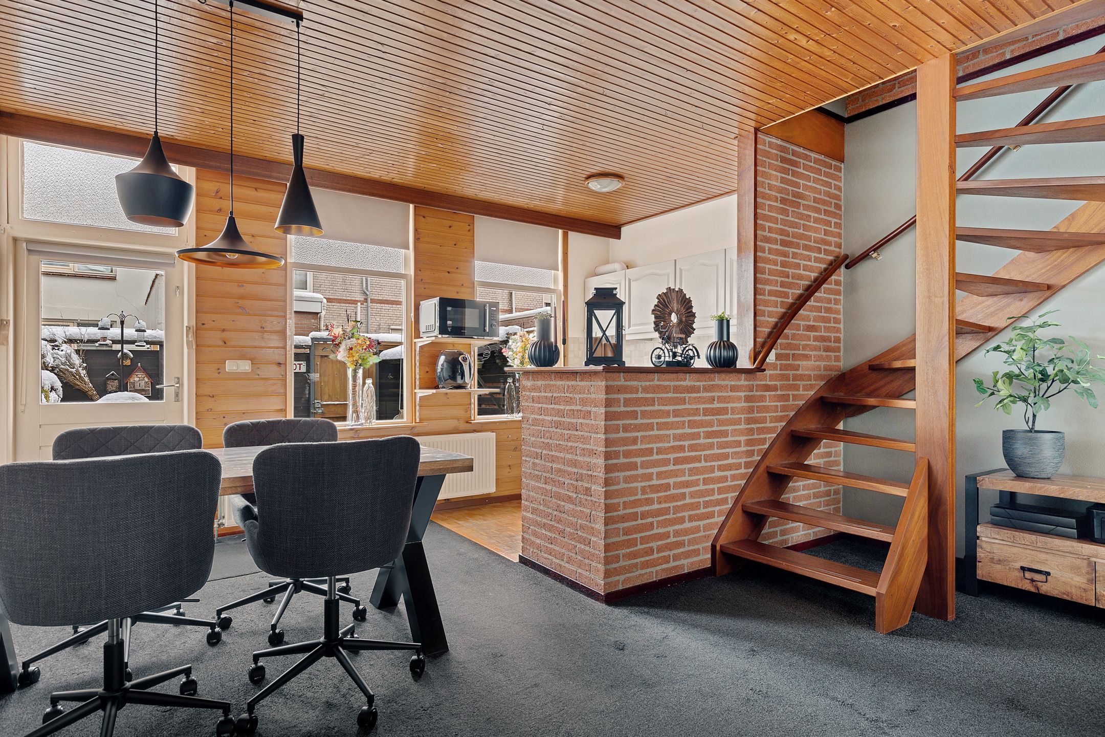 Foto 12 van Burg ten Veldestr 95