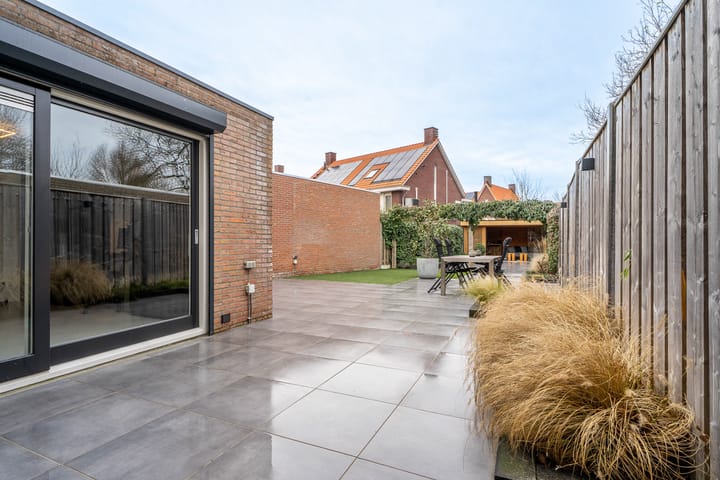 Foto 35 van Broekstraat 18