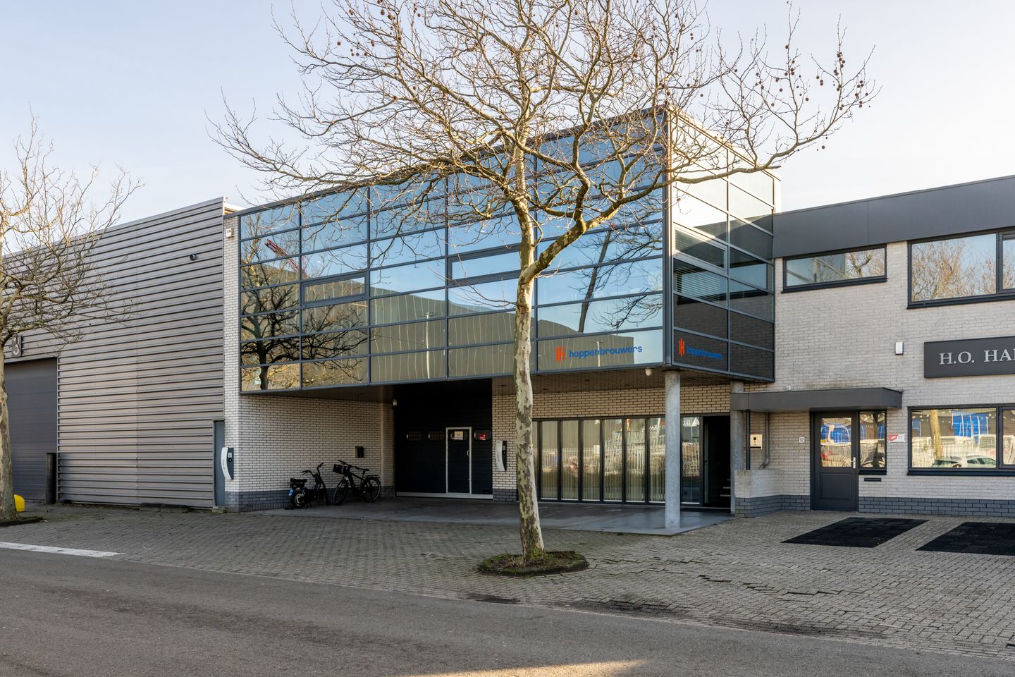 Bekijk foto 1 van J.W. Lucasweg 14