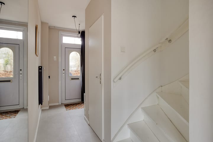 Photo 4 of Schaffelaarstraat 80