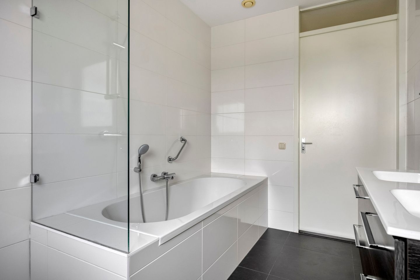 Foto 44 van Boumaboulevard 415