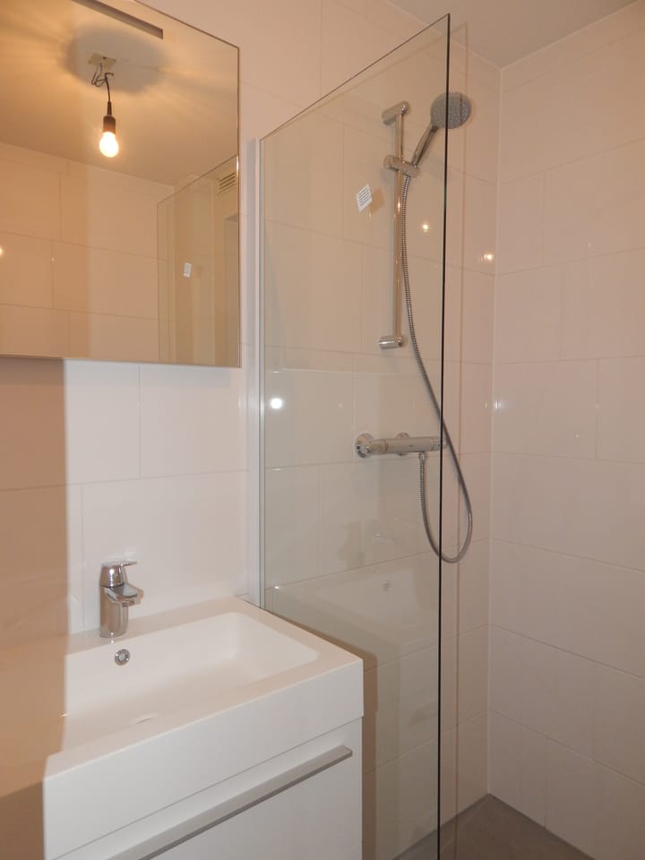 Foto 15 van Haarlemmerdijk 3