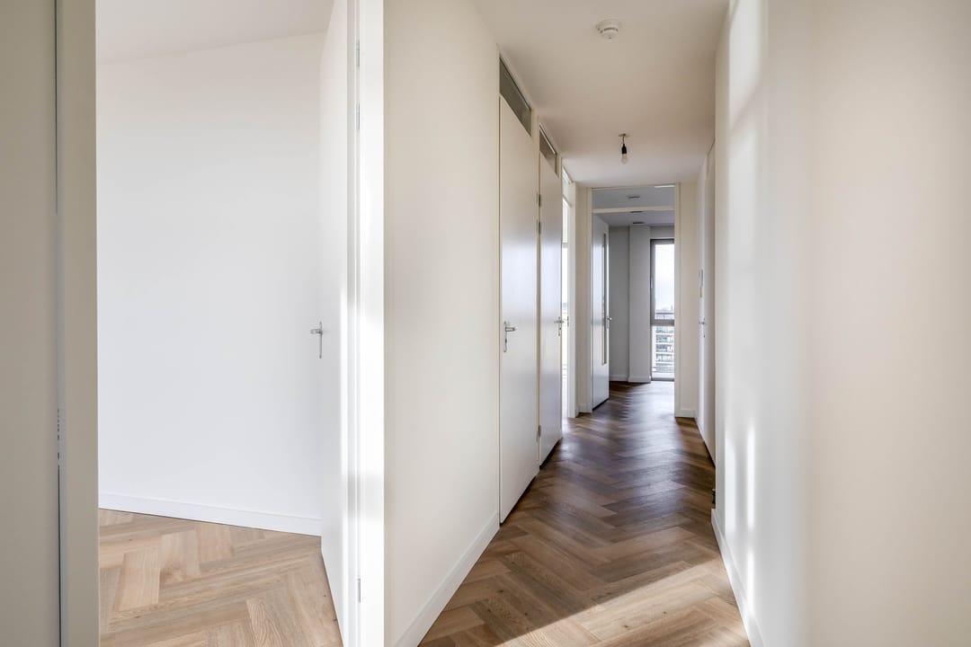 Photo 11 of Duikerlaan 348-E