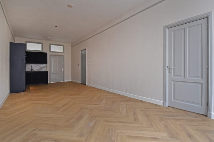 Photo 4 of Laan van Meerdervoort 324-1