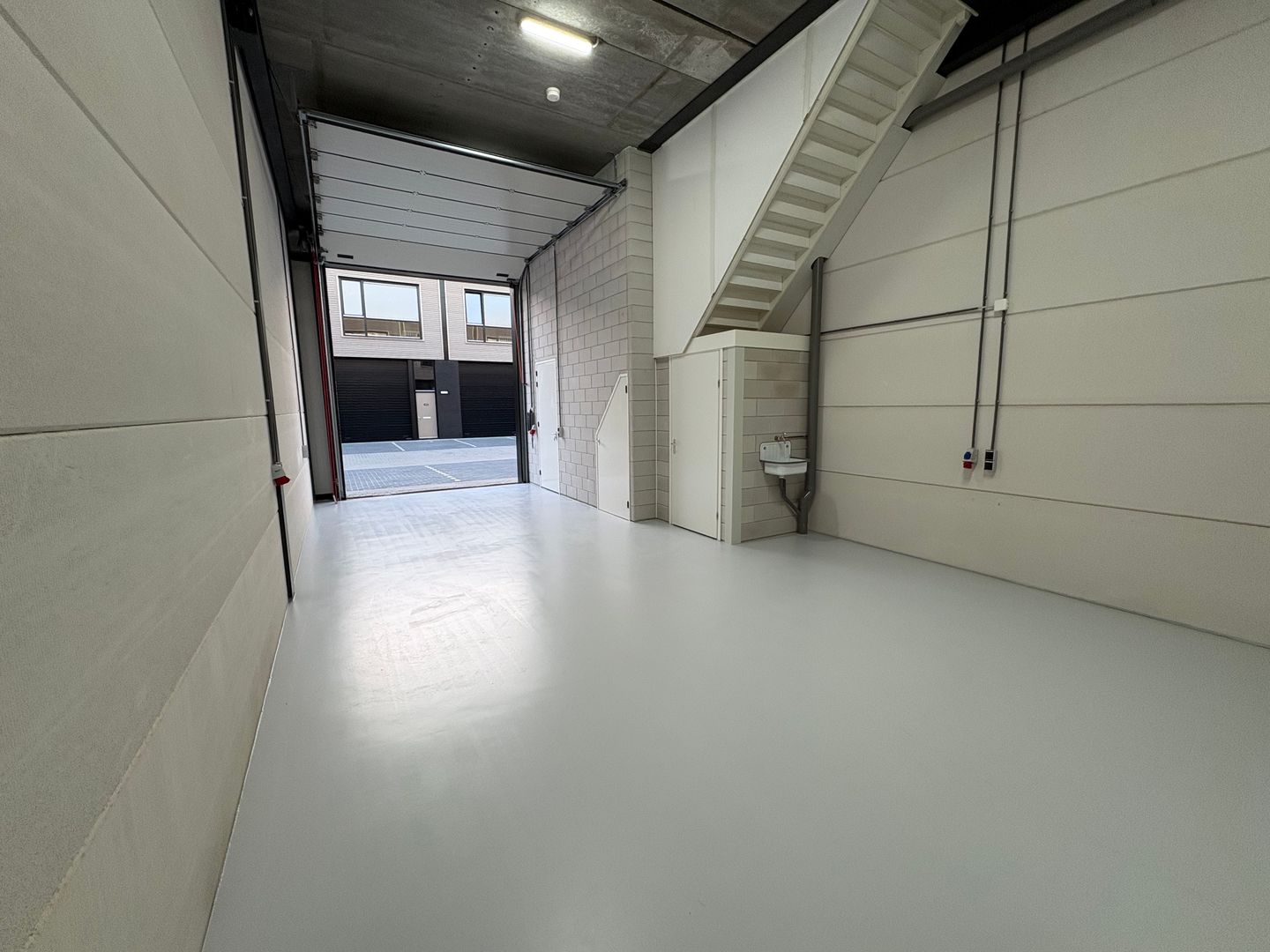 View photo 2 of Marinus van Meelweg 34-04