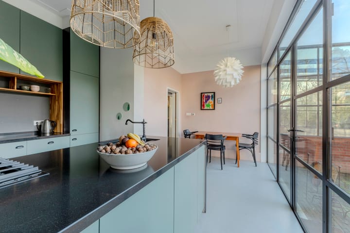 Foto 9 van Kennemerstraatweg 145