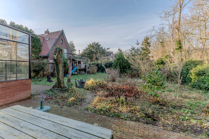 Foto 32 van Kennemerstraatweg 145