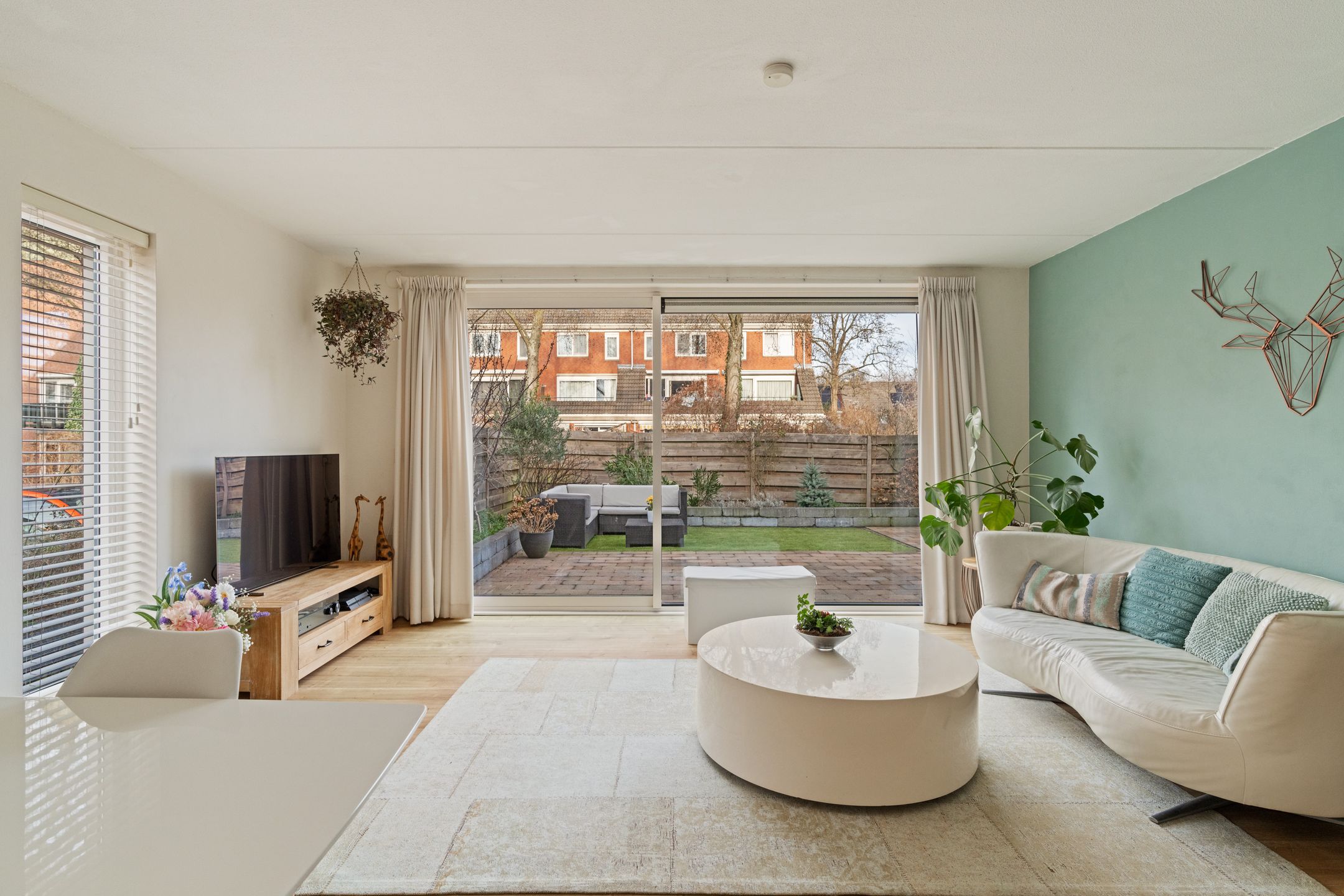 Photo 3 of Jachthoorn 81