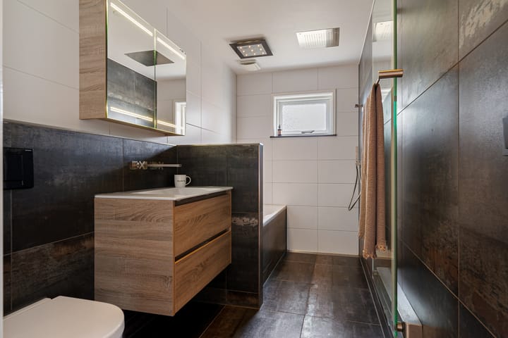 Foto 8 van Dorpsweg 39