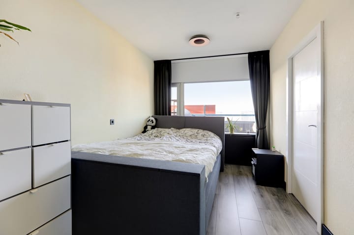 Foto 15 van Aalscholversingel 372