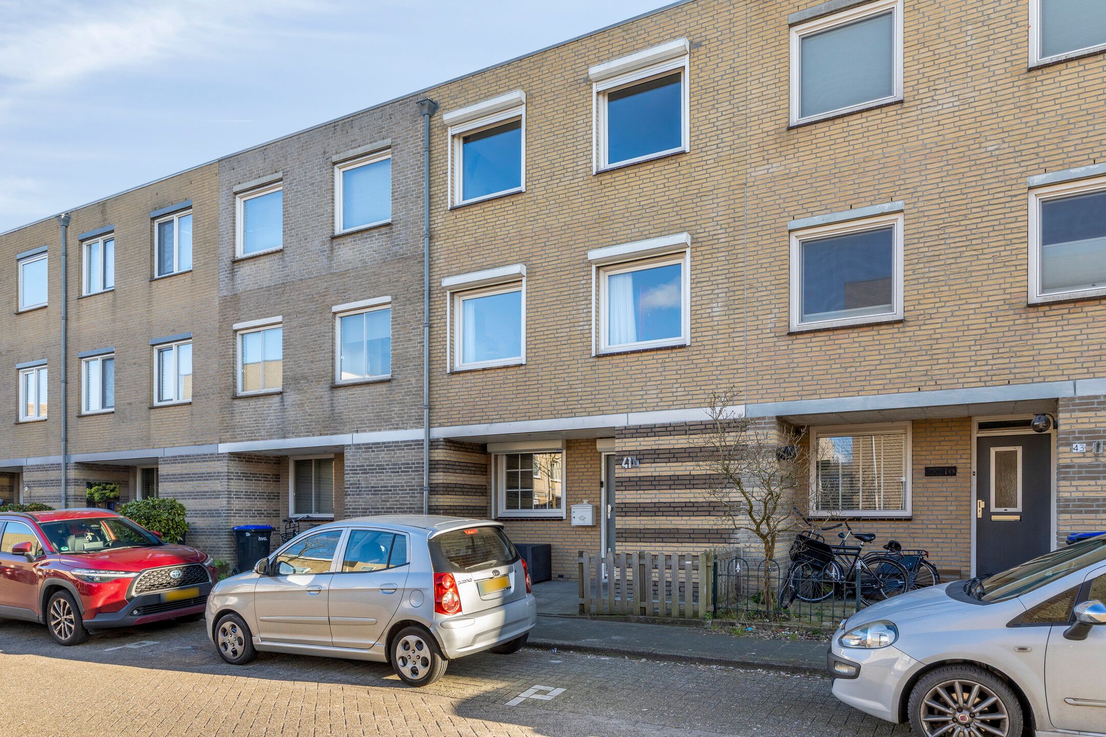 Photo 3 of Caro van Eyckstraat 41