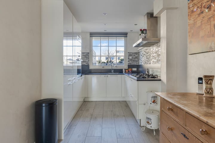 Foto 15 van Caro van Eyckstraat 41