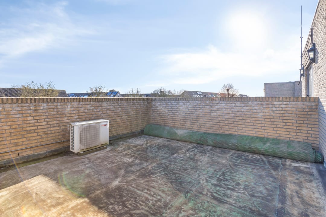 Photo 32 of Caro van Eyckstraat 41