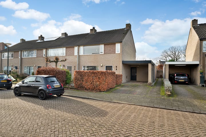 Foto 26 van Boterbloemstraat 12