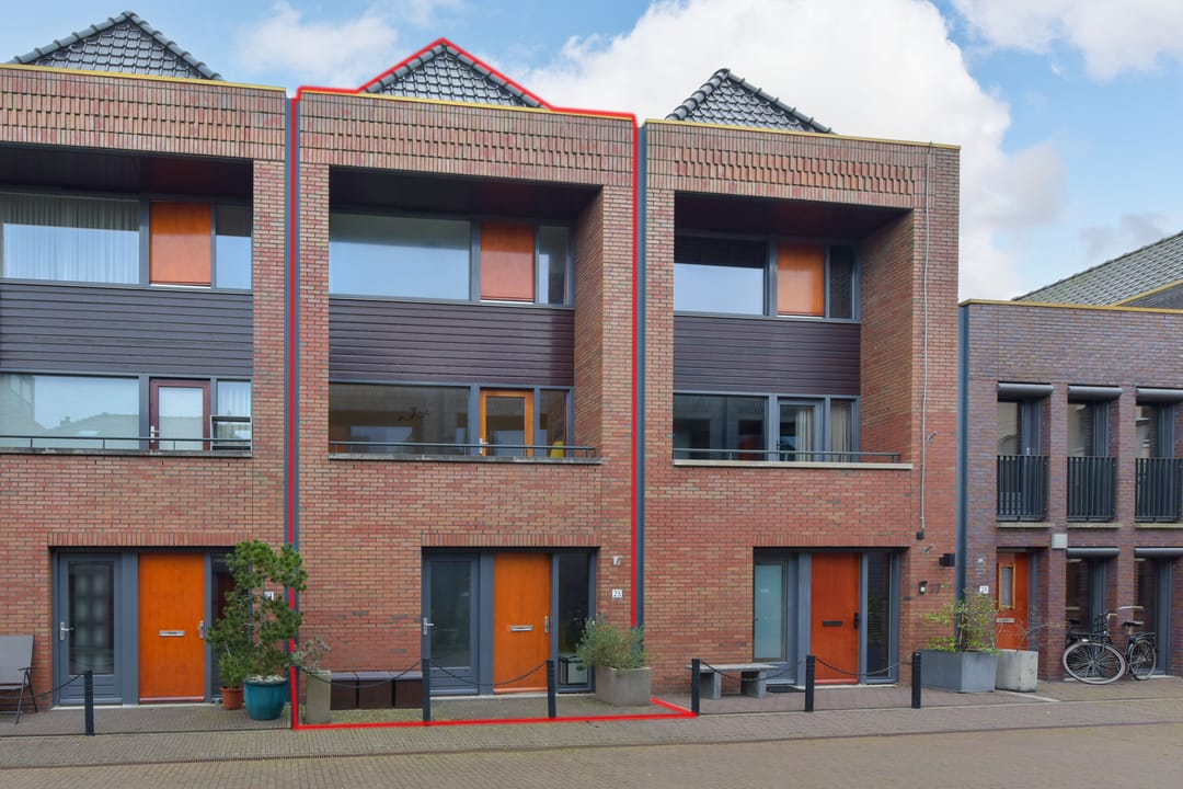 Foto 2 van Jeudje 25