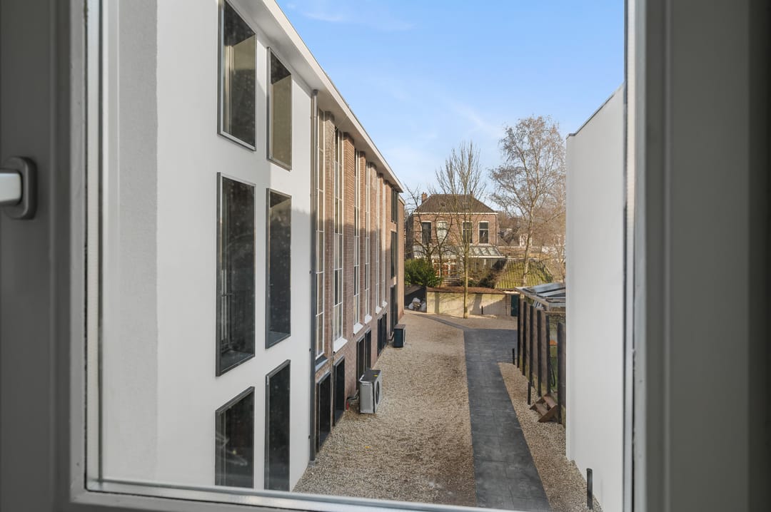 Photo 17 of Smedenstraat 100