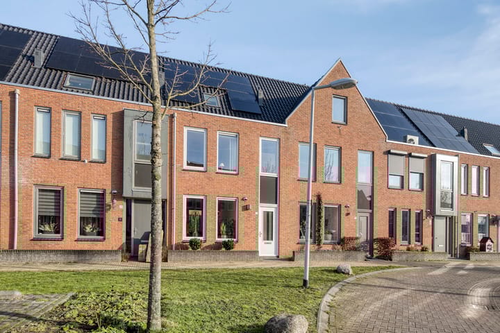 Foto 1 van Groninger Meeuwlaan 71