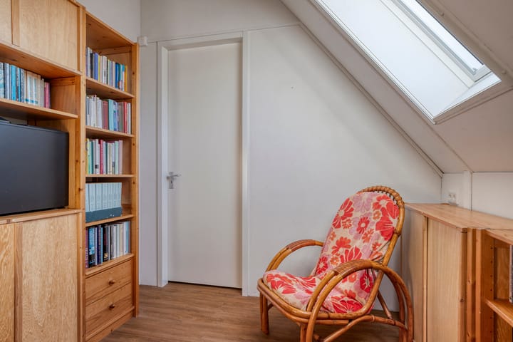 Foto 21 van Groninger Meeuwlaan 71