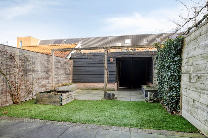 Foto 23 van Groninger Meeuwlaan 71