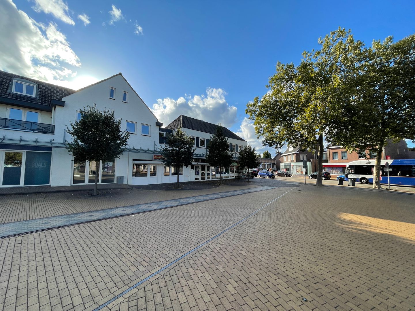 Bekijk foto 2 van Borner Markt 2-F