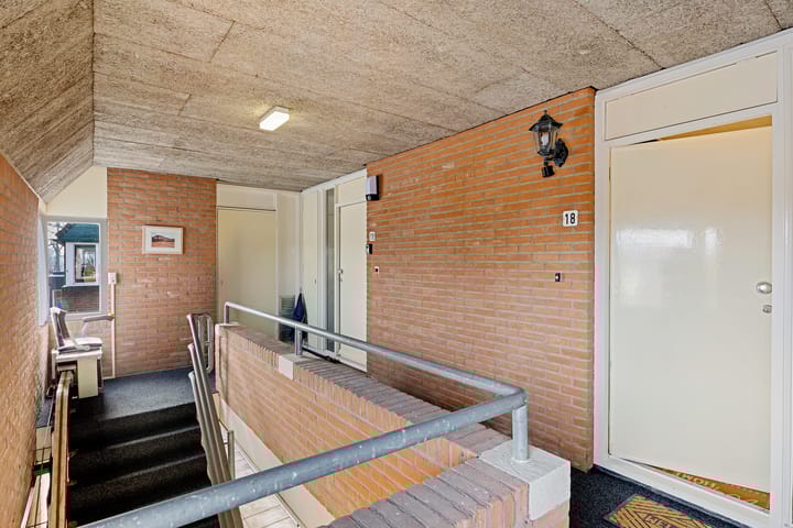 Foto 4 van Molenplein 18