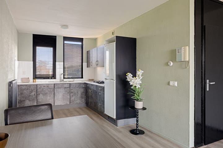 Foto 14 van Molenplein 18