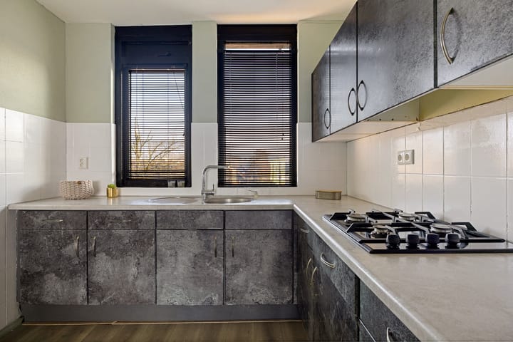 Foto 16 van Molenplein 18