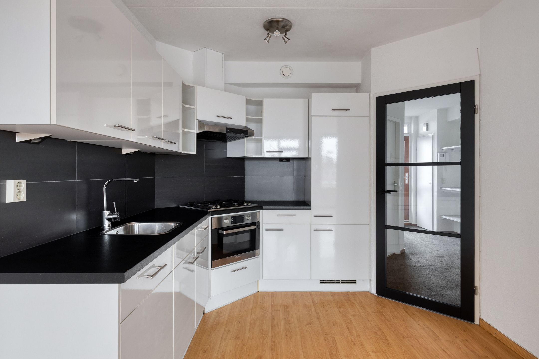 Foto 3 van Achter de Kamp 68