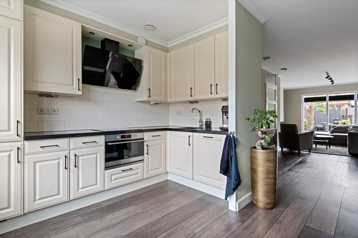 Foto 12 van L. Wildschutstraat 25