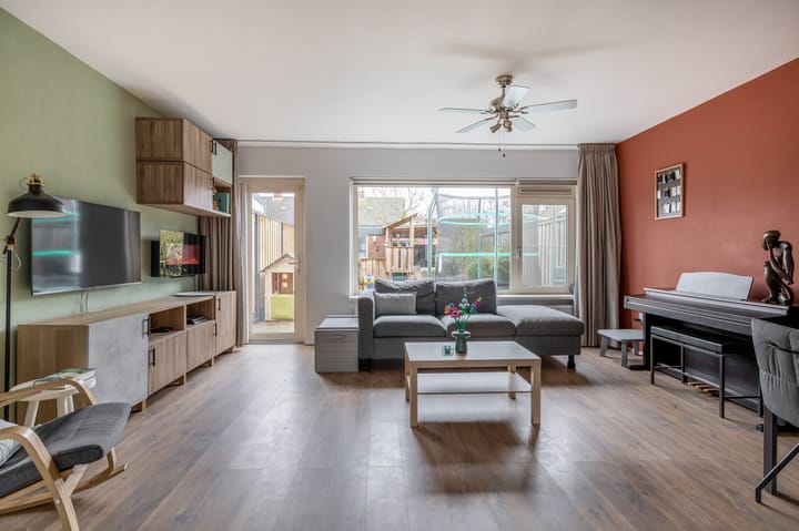 Foto 3 van Koolwitje 1