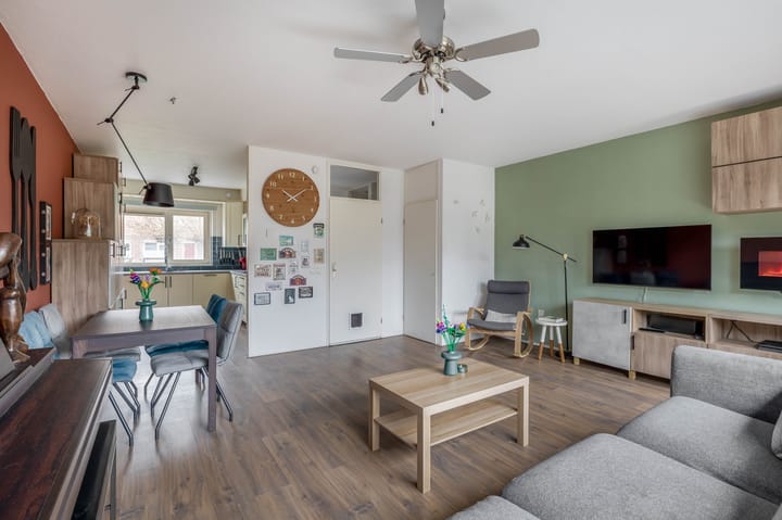 Foto 13 van Koolwitje 1