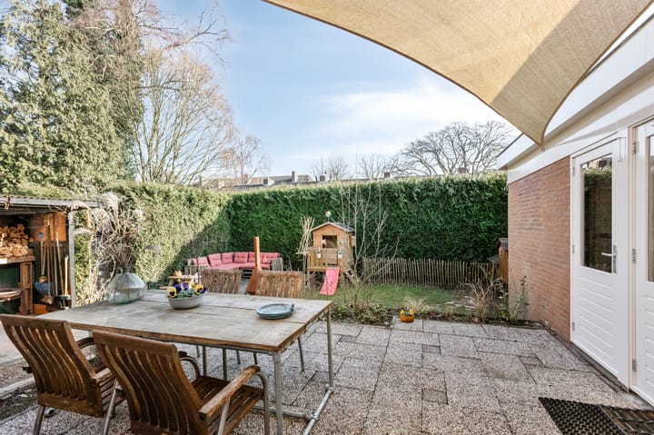 Photo 4 of Vossenstraat 10