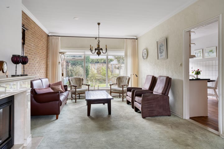 Foto 8 van de Esch 15