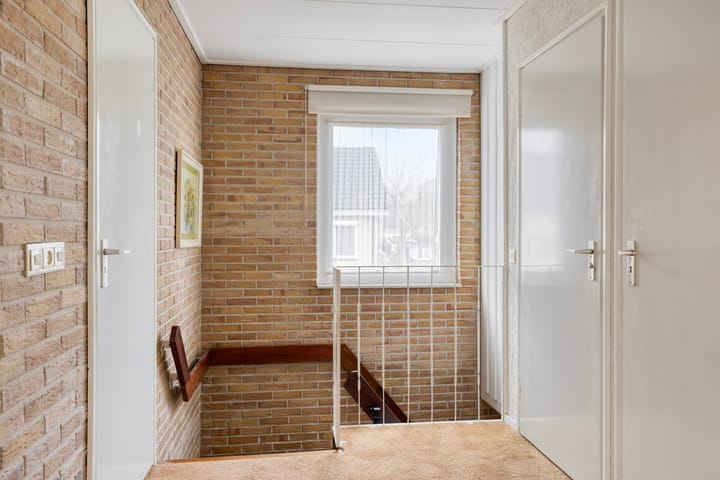 Foto 16 van de Esch 15