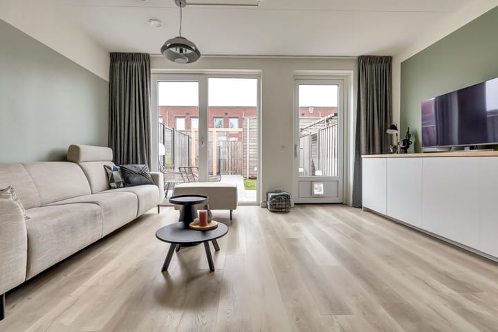 Foto 9 van Pasteurstraat 5