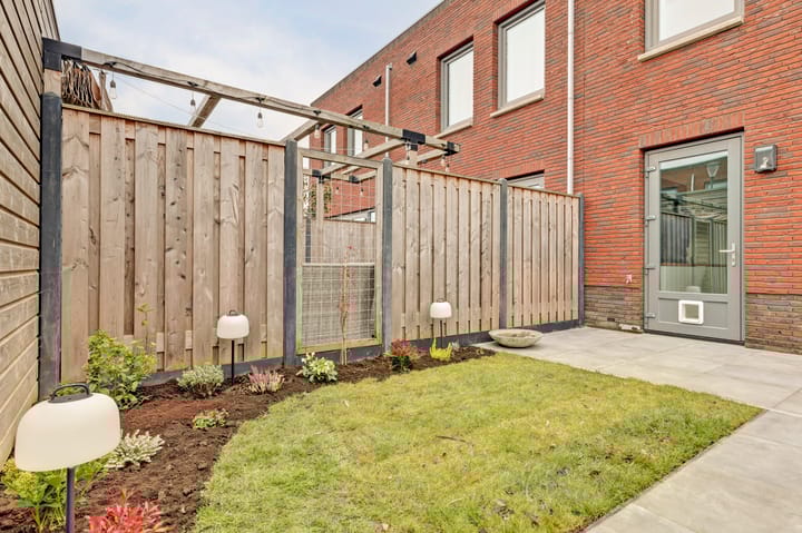 Foto 28 van Pasteurstraat 5