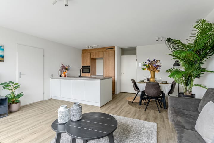 Foto 12 van Haringvliet 383