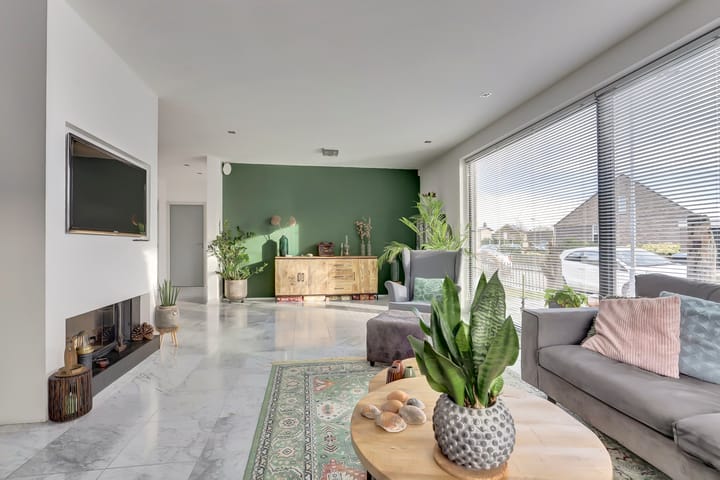 Foto 11 van Zonnebloemstraat 1