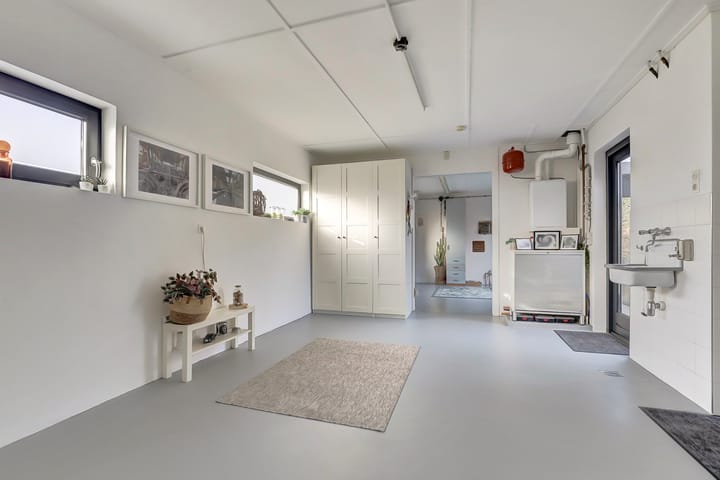 Foto 24 van Zonnebloemstraat 1