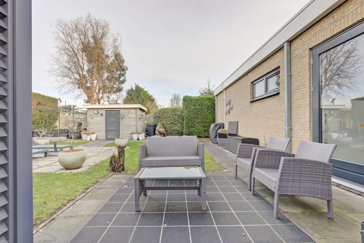 Foto 32 van Zonnebloemstraat 1