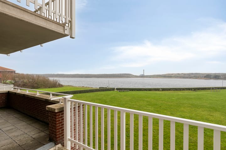 Photo 4 of Charley Tooropstraat 20