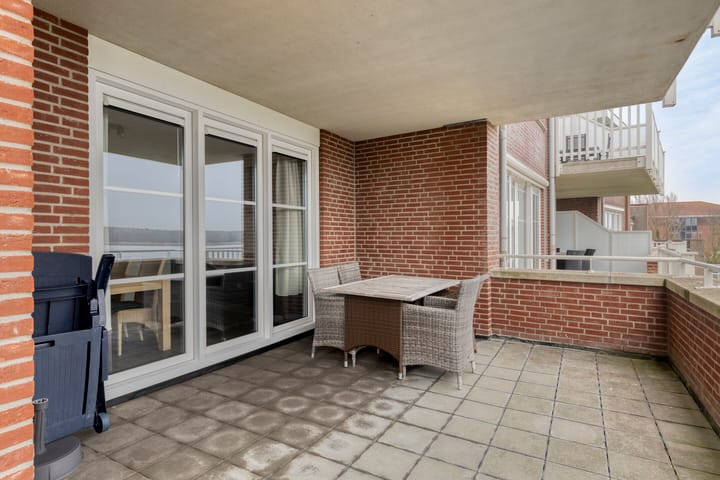 Foto 24 van Charley Tooropstraat 20