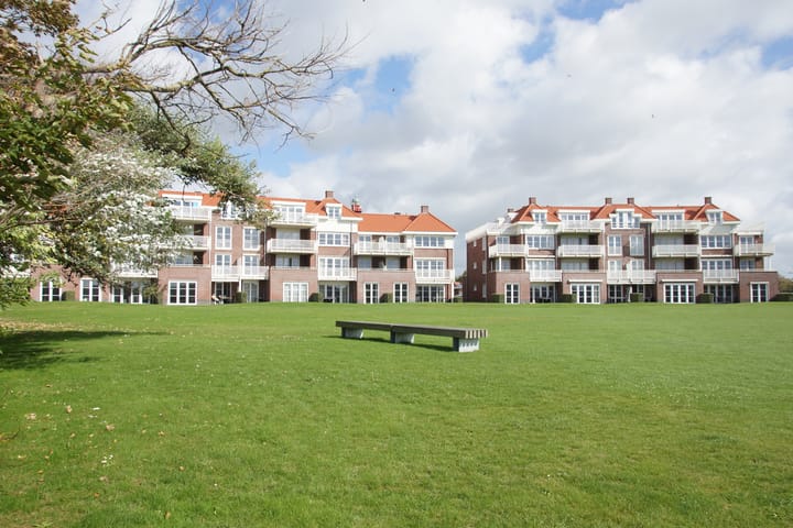 Foto 33 van Charley Tooropstraat 20